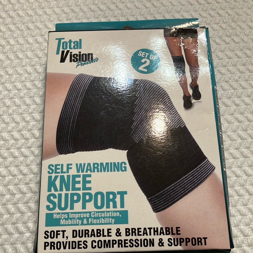 Total Vision Self Warming Knee Support Unisex Set of Two
